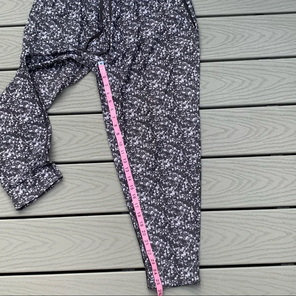 LULULEMON Jogger Cuff at hem Floral print Elastic waist Drawstring waist_7